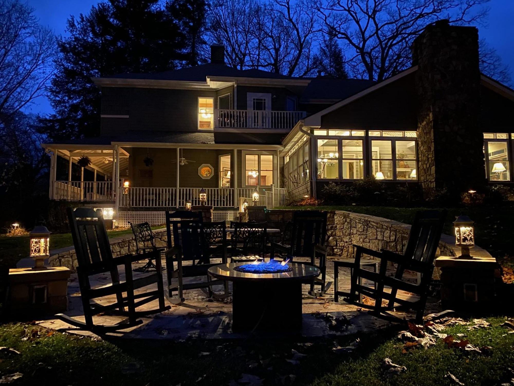 Andon-Reid Inn Bed & Breakfast Уэйнсвилл Экстерьер фото