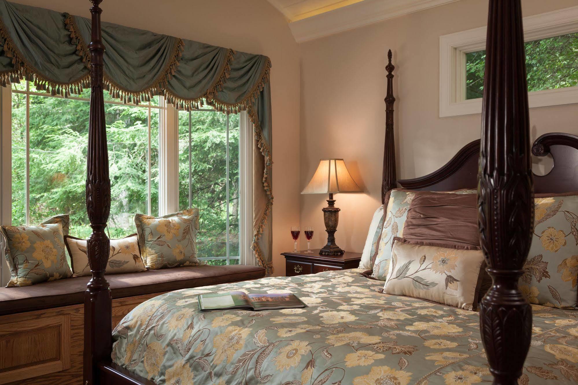 Andon-Reid Inn Bed & Breakfast Уэйнсвилл Экстерьер фото