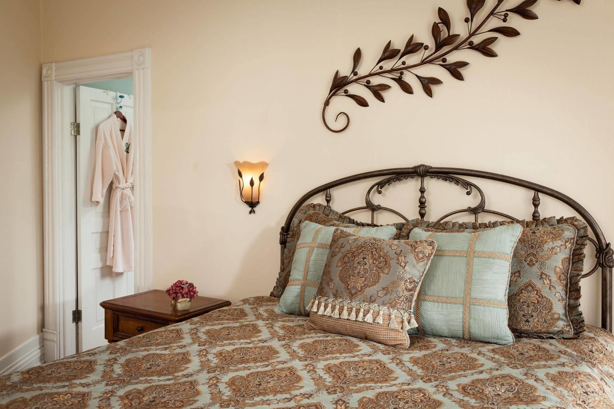 Andon-Reid Inn Bed & Breakfast Уэйнсвилл Экстерьер фото